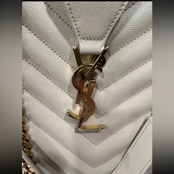 Authentic Saint Laurent YSL Grain De Poudre Matelasse Shoulder Tote in Tan Gold - Picture 11 of 16